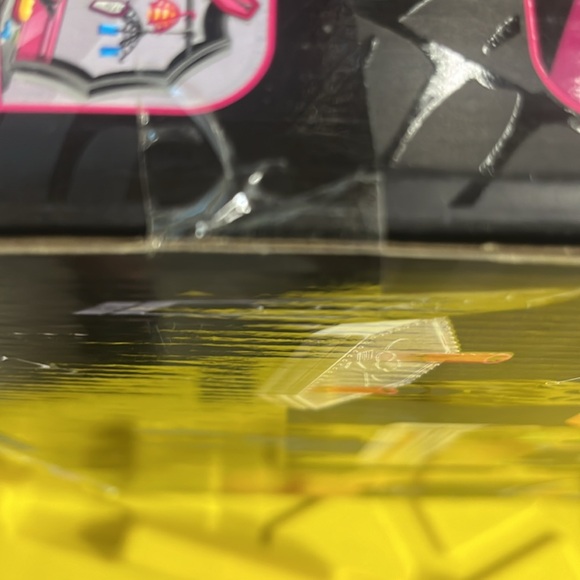 MONSTER HIGH - Die-Ner Set w/DRACULAURA - NIB - Picture 6 of 7